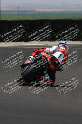 media/Jun-08-2025-TrackDaz (Sun) [[dc1ba13c79]]/A Group/1pm (Turn 6)/